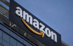 Amazon может начать принимать биткоин в октябре