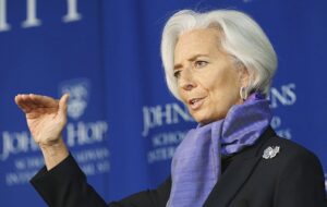 Глава МВФ: Игнорировать криптовалюты не вполне разумно