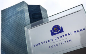 ЕЦБ обеспокоен «опасным ажиотажем» по поводу криптовалют и ICO