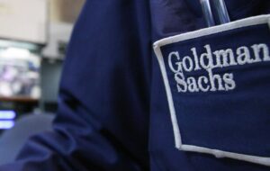 Аналитики Goldman Sachs: Золото лучше биткоина