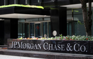 Против JPMorgan подан иск из-за дополнительных комиссий на криптовалютные транзакции