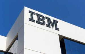 IBM наймет 1 800 новых специалистов по блокчейну, ИИ и интернету вещей