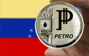 Венесуэльский политик обвинил США в воинственности из-за санкций в отношении криптовалюты “petro”