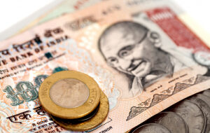 Резервный банк Индии запретил регулируемым организациям работать с криптовалютами