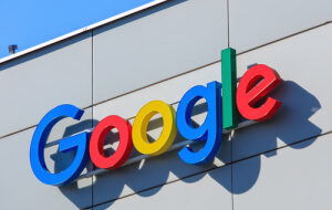 Моральный вред от запрета рекламы криптовалют в Google россиянин оценил в 2 млрд рублей