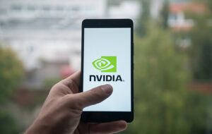 CEO NVIDIA верит в криптовалюты, но не превозносит их