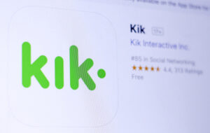 Мессенджер Kik показал свой первый бета-продукт на базе токена Kin – приложение Kinit