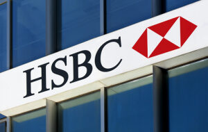 Банк HSBC «настороженно смотрит» на криптовалюты