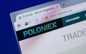 Poloniex остановит торговлю девятью токенами в США