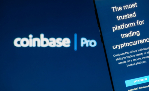 Coinbase подтвердила информацию о начале вывода средств пользователей через PayPal