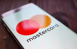 Mastercard предлагает использовать публичный блокчейн для хранения данных банковских карт