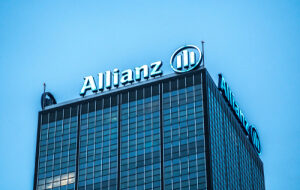CEO Allianz GI: Криптовалюты нужно запретить