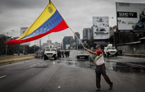 Венесуэла может начать собирать пошлины за выдачу паспортов в биткоине