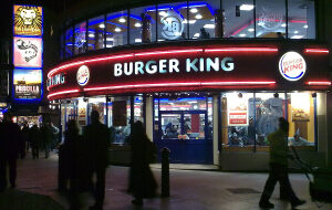 Burger King разыграет награды в биткоине, Ethereum и Dogecoin среди клиентов в США