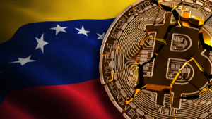 Объёмы торгов биткоином в Венесуэле бьют рекорды на фоне блокировки активов местных властей