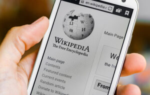 “Википедия” исключает возможность проведения ICO