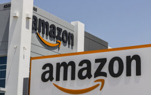 Исследование: 13% клиентов Amazon хотели бы покупать криптовалюту у компании