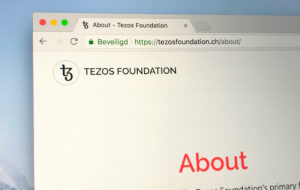 Tezos Foundation выдаст гранты на исследование блокчейна и смарт-контрактов