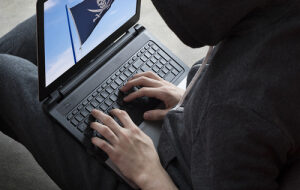 Хакер похитил свыше $18 млн с использованием DeFi-платформ Cream Finance и Flexa Network