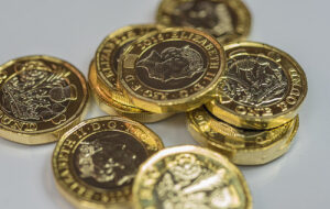 Британское правительство заморозило криптовалютный проект Королевского монетного двора